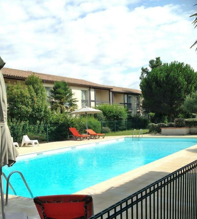 Les Pins Galants Aparthotel Tournefeuille